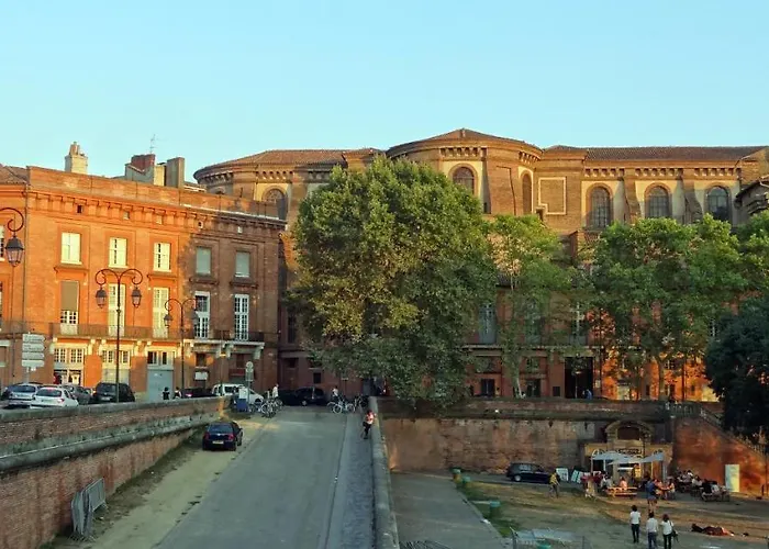 Le Bayard Jaune - Parking & Gare Sncf