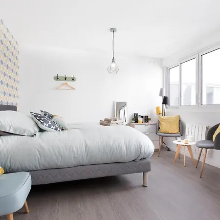 Le Bayard Jaune - Parking & Gare Sncf *