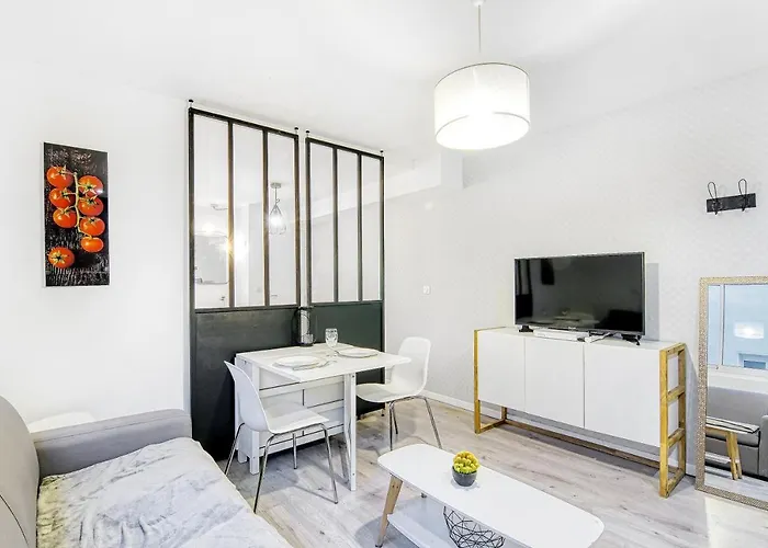 Le Bayard Jaune - Parking & Gare Sncf *