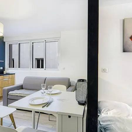 Le Bayard Jaune - Parking & Gare Sncf *